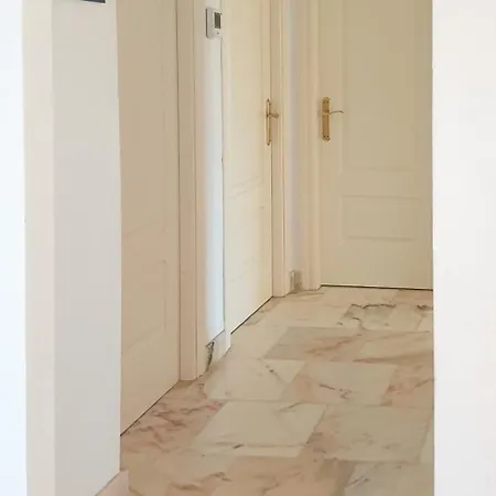 Encantador En * Михас